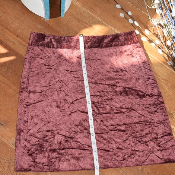 Corduroy skirt - Picture 3 of 3